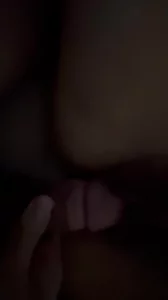 04年女大满着家人偷偷带男友回家ii（家人还在隔壁房间）